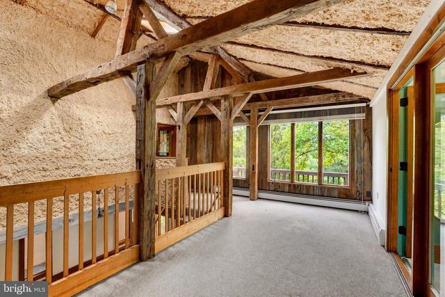 821 SMELTZER RD, Seven Valleys, PA 17360