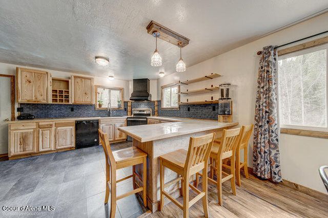 21 Lochsa Ln, Kingston, ID 83839