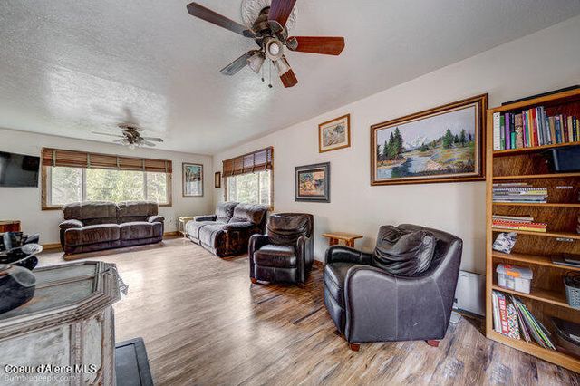 21 Lochsa Ln, Kingston, ID 83839