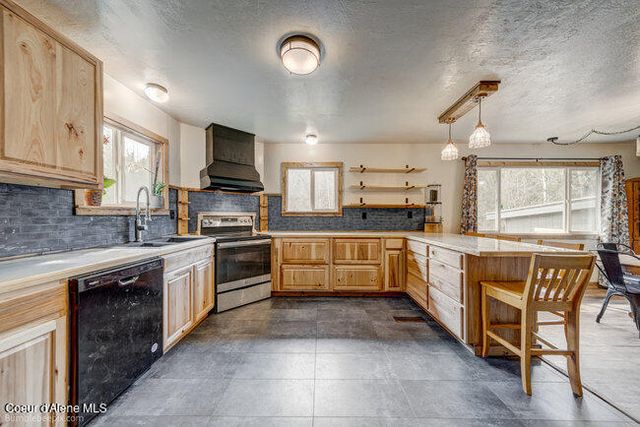 21 Lochsa Ln, Kingston, ID 83839