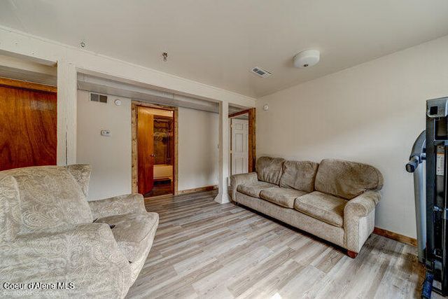 21 Lochsa Ln, Kingston, ID 83839