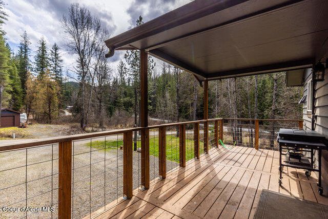 21 Lochsa Ln, Kingston, ID 83839