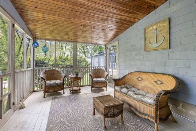 228 Horse Pond Road, Sudbury, MA 01776