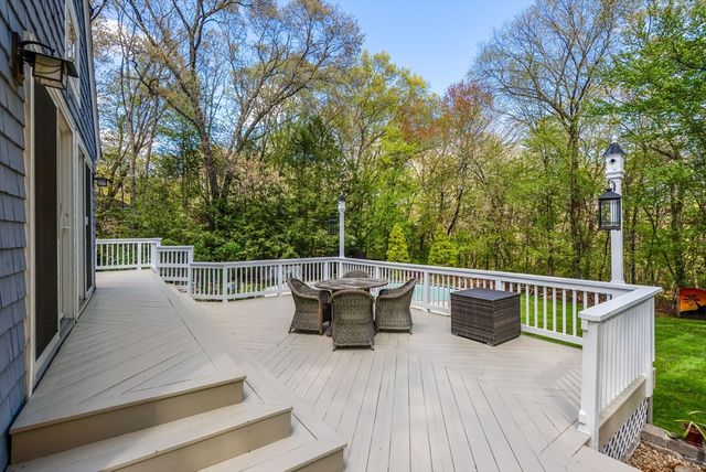 228 Horse Pond Road, Sudbury, MA 01776