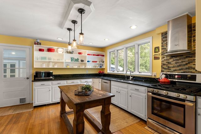 228 Horse Pond Road, Sudbury, MA 01776