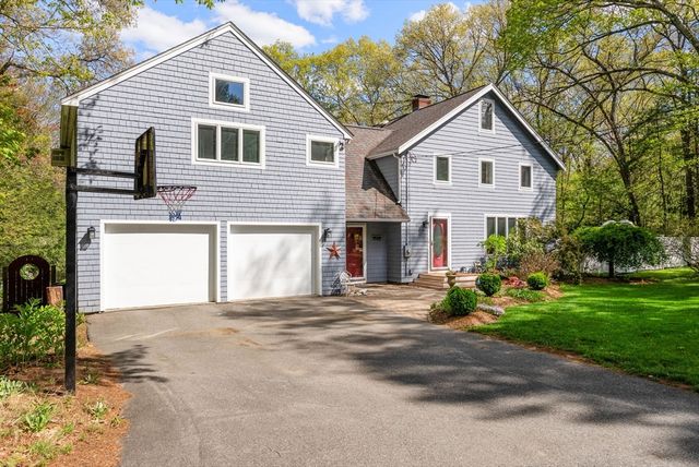 228 Horse Pond Road, Sudbury, MA 01776