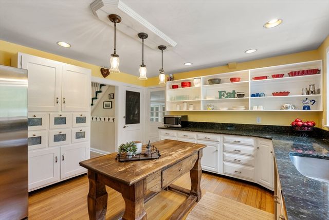 228 Horse Pond Road, Sudbury, MA 01776