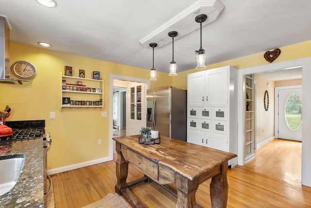 228 Horse Pond Road, Sudbury, MA 01776