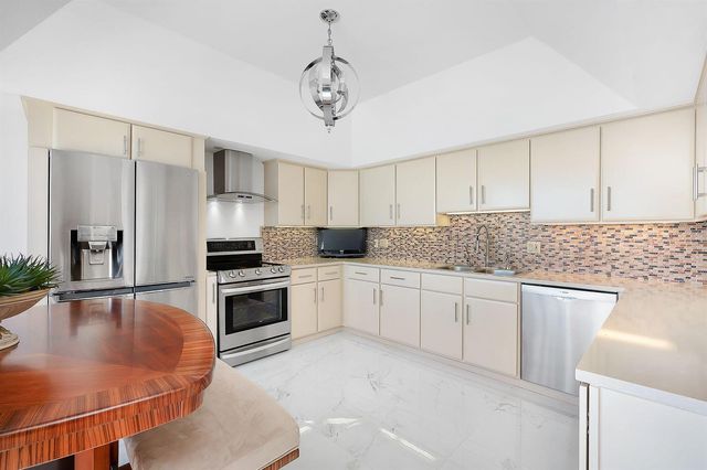 4001 N Ocean Boulevard Ph3, Boca Raton, FL 33431