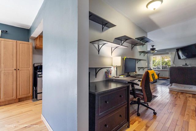 N4577 Circle DRIVE, Cambridge, WI 53523