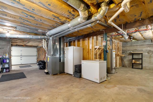 N4577 Circle DRIVE, Cambridge, WI 53523