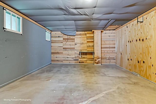 N4577 Circle DRIVE, Cambridge, WI 53523