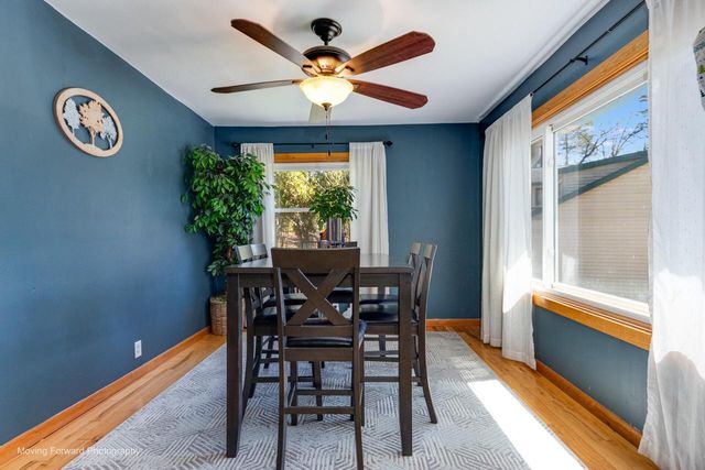 N4577 Circle DRIVE, Cambridge, WI 53523