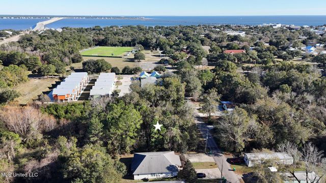 Ruella Street, Bay Saint Louis, MS 39520