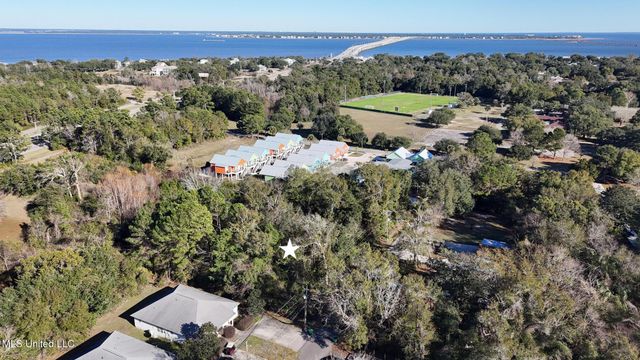 Ruella Street, Bay Saint Louis, MS 39520