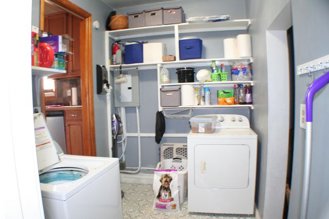 2203 Moyle St, Augusta, KS 67010