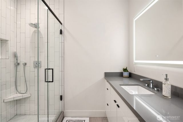 21708 57th Avenue SE, Woodinville, WA 98072