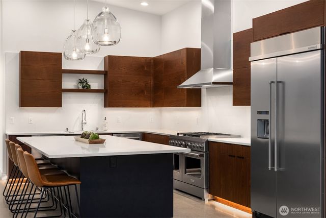 21708 57th Avenue SE, Woodinville, WA 98072