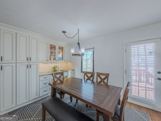 580 Lake Drive, Snellville, GA 30039