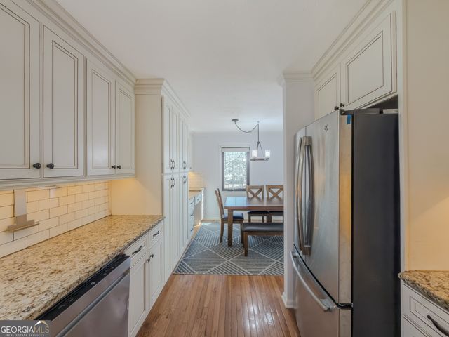 580 Lake Drive, Snellville, GA 30039