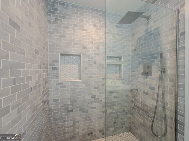 580 Lake Drive, Snellville, GA 30039