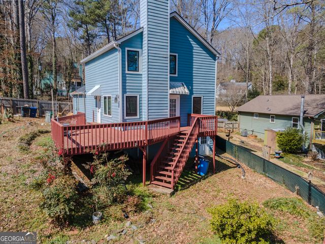 580 Lake Drive, Snellville, GA 30039