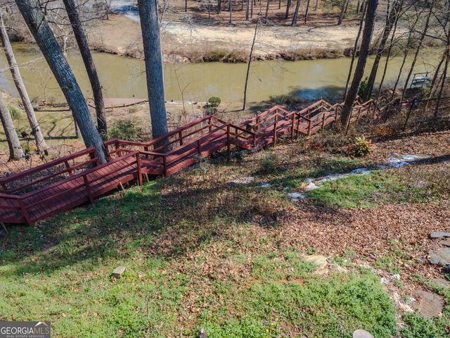 580 Lake Drive, Snellville, GA 30039