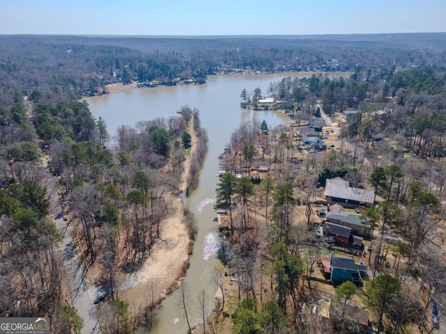 580 Lake Drive, Snellville, GA 30039