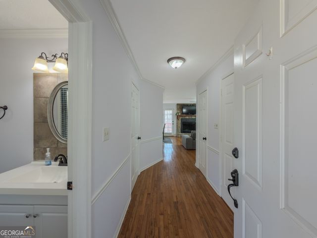 580 Lake Drive, Snellville, GA 30039