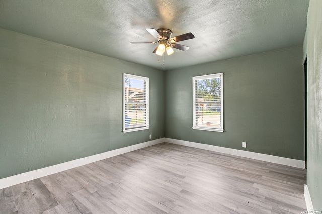 119 HARCOURT AVE, San Antonio, TX 78223