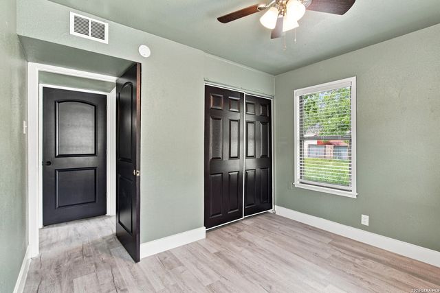 119 HARCOURT AVE, San Antonio, TX 78223