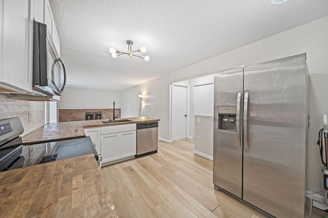 1565 Brentnell Avenue, Columbus, OH 43219