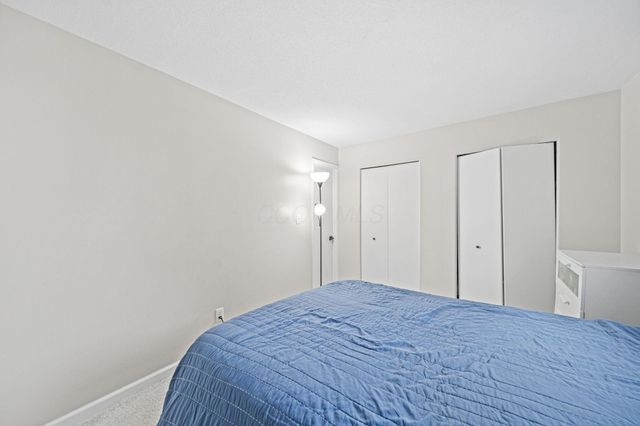 1565 Brentnell Avenue, Columbus, OH 43219