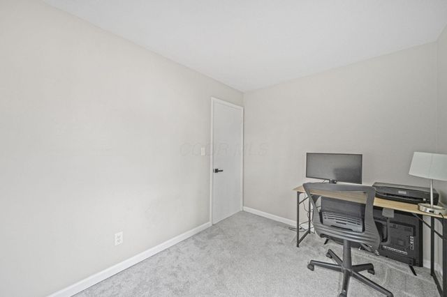 1565 Brentnell Avenue, Columbus, OH 43219