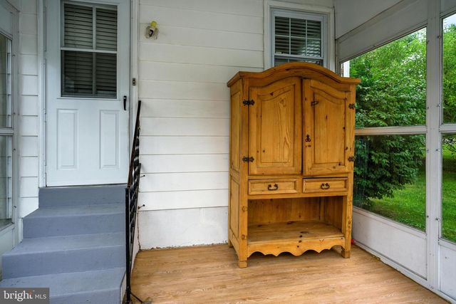 364 S ROLLING RD, Springfield, PA 19064