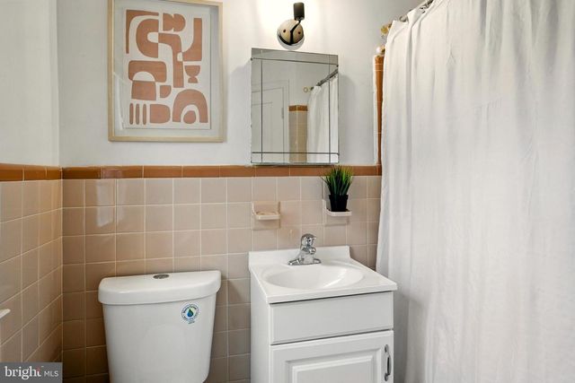 364 S ROLLING RD, Springfield, PA 19064