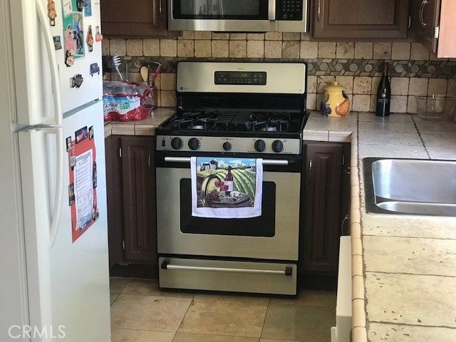 6176 Smokey Hill Lane, Chino Hills, CA 91709