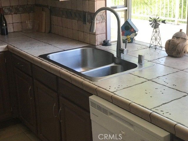 6176 Smokey Hill Lane, Chino Hills, CA 91709