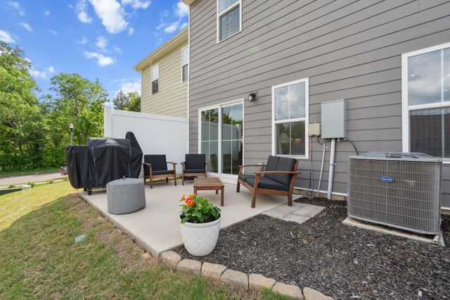 159 Keelon Gap Rd, Spring Hill, TN 37174