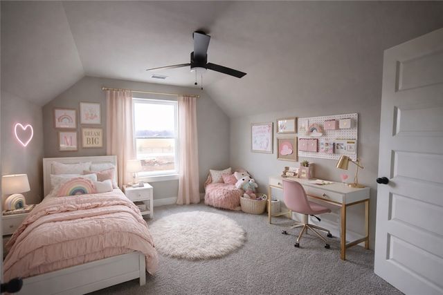 2100 Taylor Orchard Road, Gentry, AR 72734