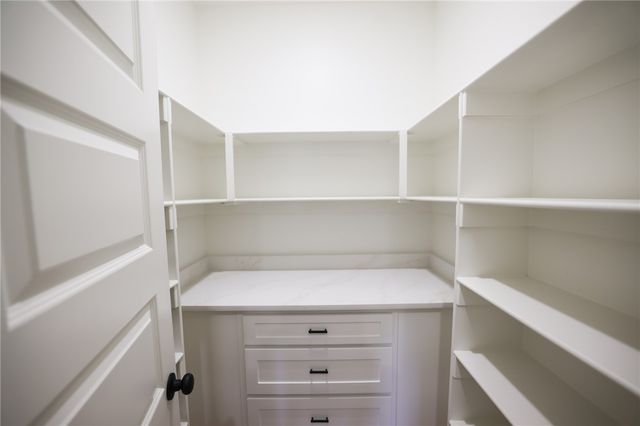 2100 Taylor Orchard Road, Gentry, AR 72734