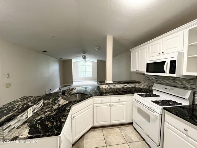 13810 SUTTON PARK Drive N 435, Jacksonville, FL 32224