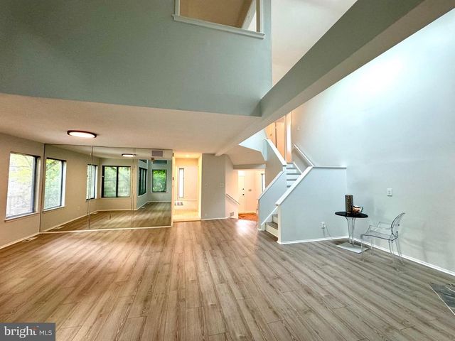 104 SAYRE DR, Princeton, NJ 08540