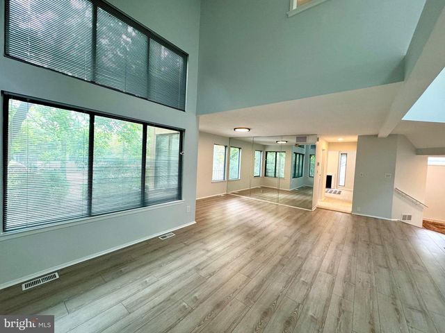 104 SAYRE DR, Princeton, NJ 08540