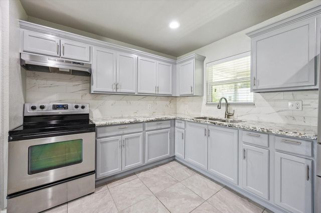 5014 Yellowstone Boulevard, Houston, TX 77021