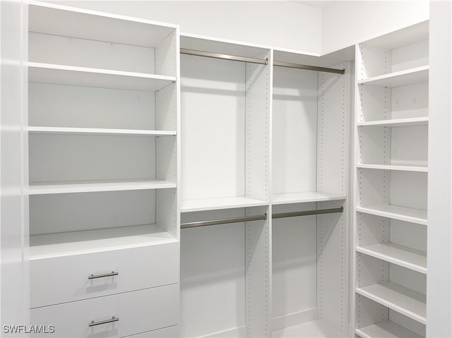 27831 Solis Grande Drive, Bonita Springs, FL 34135