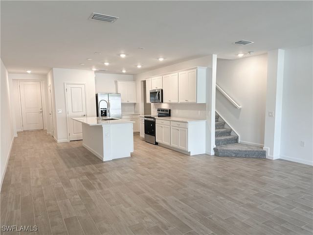 27831 Solis Grande Drive, Bonita Springs, FL 34135