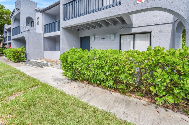 10297 NW 33rd Street 5-1, Coral Springs, FL 33065