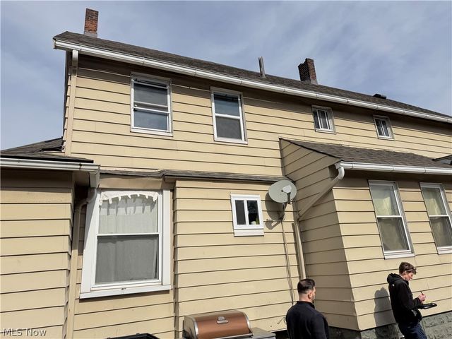 3224 W 32nd Street, Cleveland, OH 44109