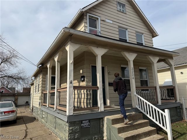 3224 W 32nd Street, Cleveland, OH 44109